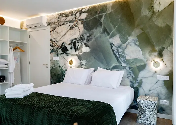 Pearl * Ponta Delgada